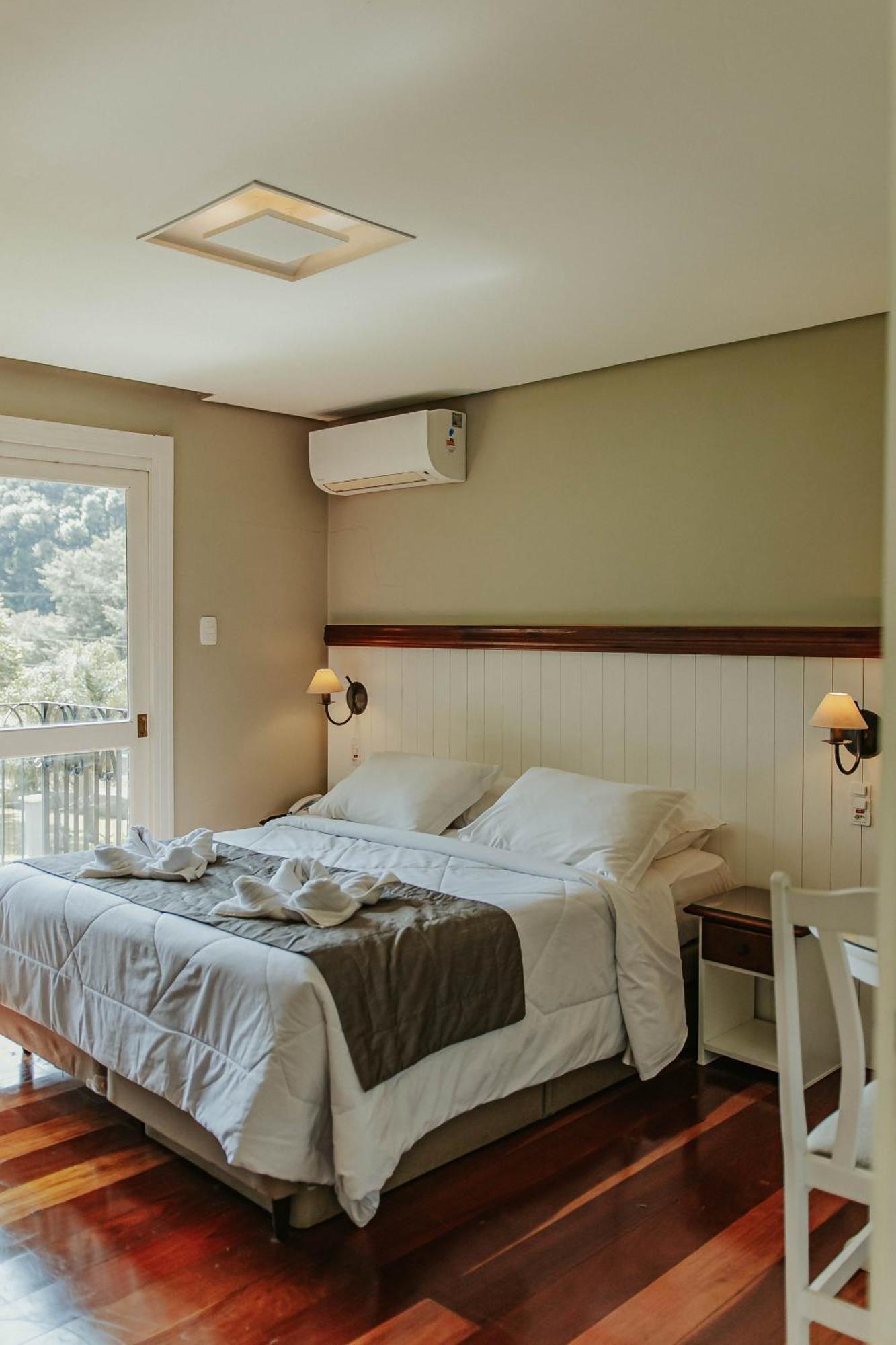 Pousada Golden Hills Canela Habitación foto