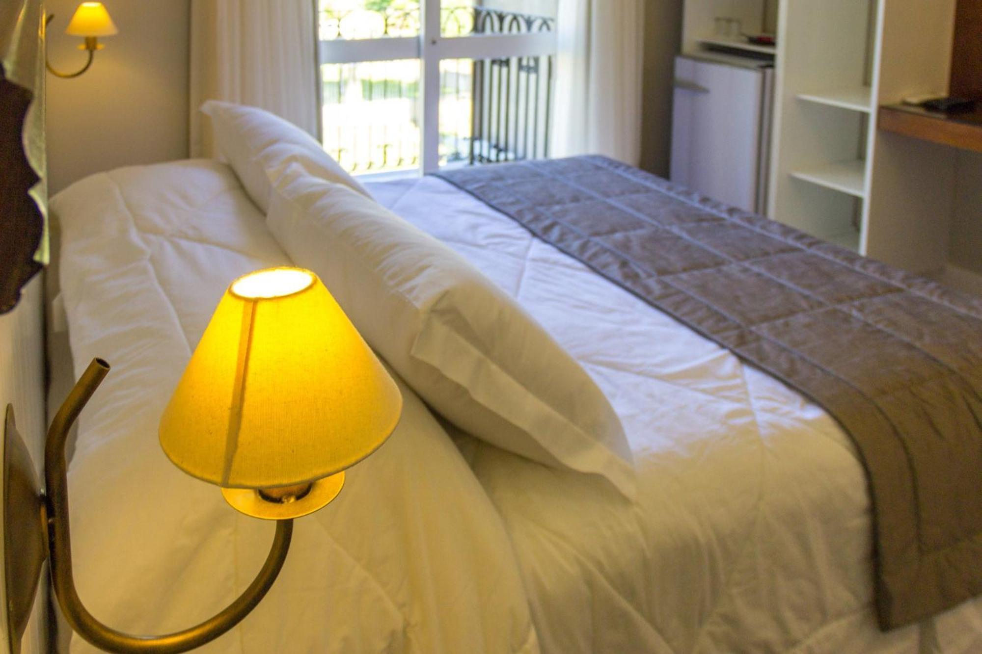 Pousada Golden Hills Canela Habitación foto